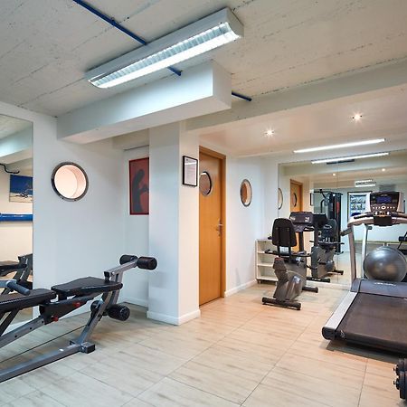 Hotel Residence Paris Asnieres Bagian luar foto
