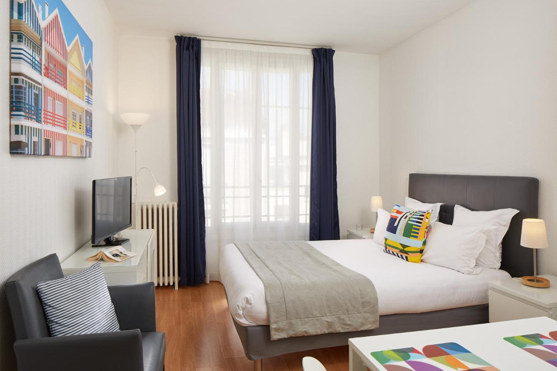 Hotel Residence Paris Asnieres Bagian luar foto